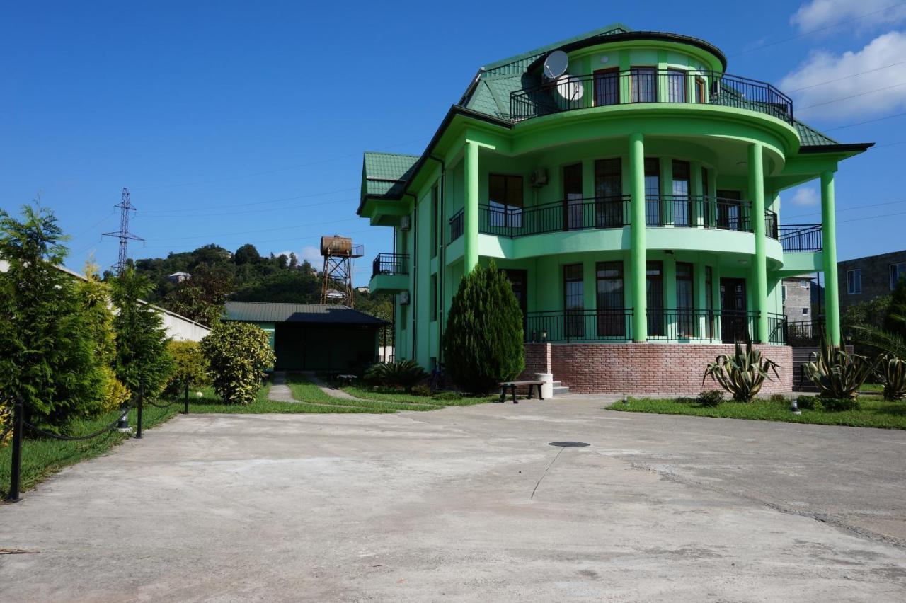 Villa Qero Μπατούμι Εξωτερικό φωτογραφία